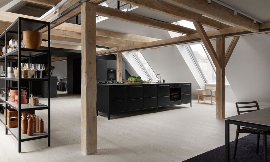 vipp-loft-kitchen-06-low-b_Easy-Resize.com_-1024x614.jpg